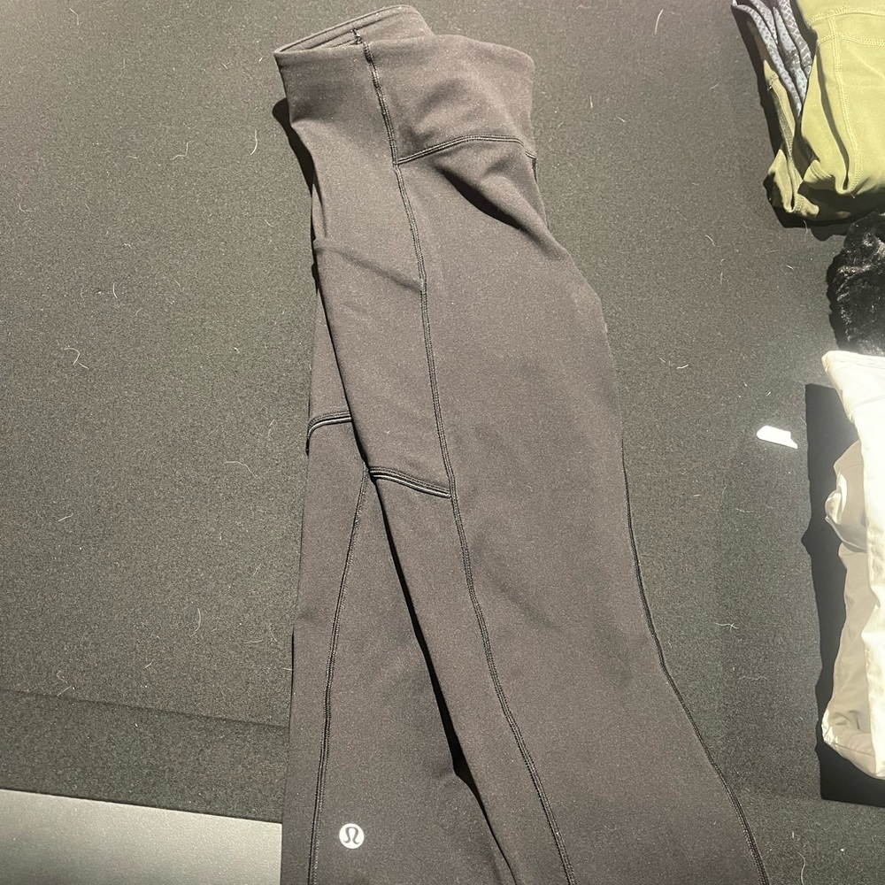 Black Pocket crop Legging